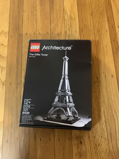 LEGO ARCHITECTURE: The Eiffel Tower (21019)