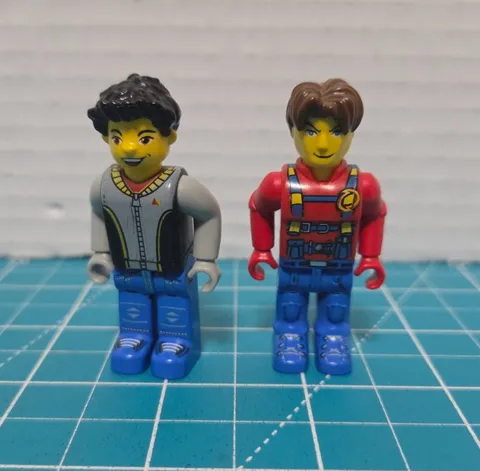 Lego - Minifigures - Jack Stone - Red Jacket Blue Overall Blue Legs Grey Sweater