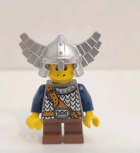 Lego Dwarf NO Beard - Helmet Wings Fantasy Era Castle Minifigure 7040 cas373