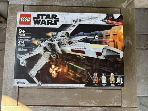 LEGO Star Wars Luke Skywalker's X-Wing Fighter (75301) New Sealed Retired Set