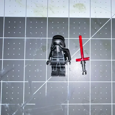 LEGO Star Wars Kylo Ren Minifigure w/ Cape & Red Lightsaber, Command Shuttle 