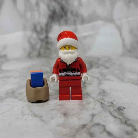 Lego Santa Minifigure City 60235