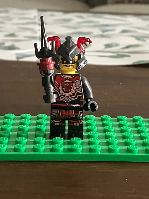 LEGO Ninjago Krux Minifigure