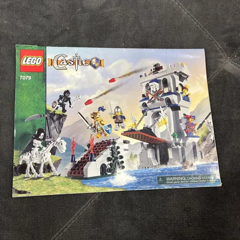 LEGO CASTLE DRAWBRIDGE DEFENSE SET 7079 INSTRUCTION MANUAL BOOK RETIRED