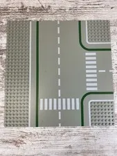 Vintage LEGO Baseplate Plate Road 32 x 32 7-Stud T-Intersection with Crosswalks