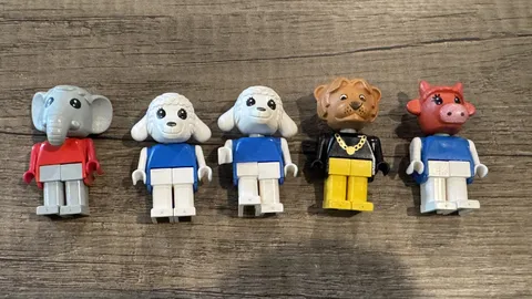 Lot Of Vintage Lego Fabuland Minifigures Lot Of 5 