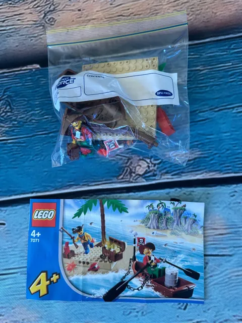 LEGO 4 Juniors: Treasure Island (7071)