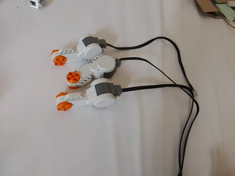 lego mindstorms ev3 motor pack of 3 W/3 Cables. Works
