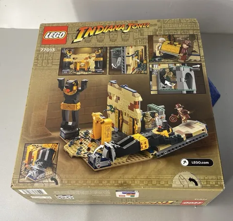 SEALED LEGO Indiana Jones Escape from th Lost Tomb 77013 Set 600 Pieces Ages 8+