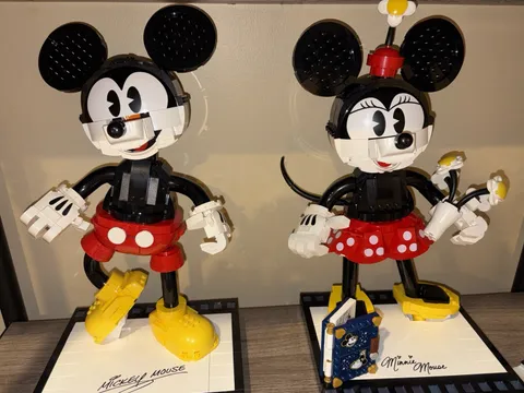 USED Mickey And Minnie Lego Set W/ Manuals — Missing Guitar & Camera 43179