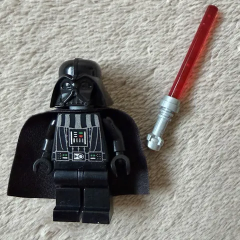 LEGO x Star Wars: Darth Vader - Death Star Torso with Eyebrows (SW0209 / 8017)