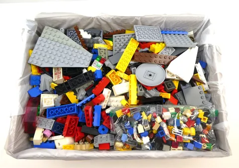 Lego 5 lb Bulk Lot of Assorted Bricks Parts Pieces + 1/8 lb Small Pieces CLEAN