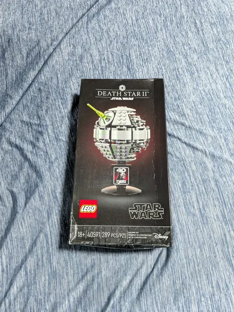 LEGO Star Wars: Death Star II (40591) - Sealed. Limited Release set