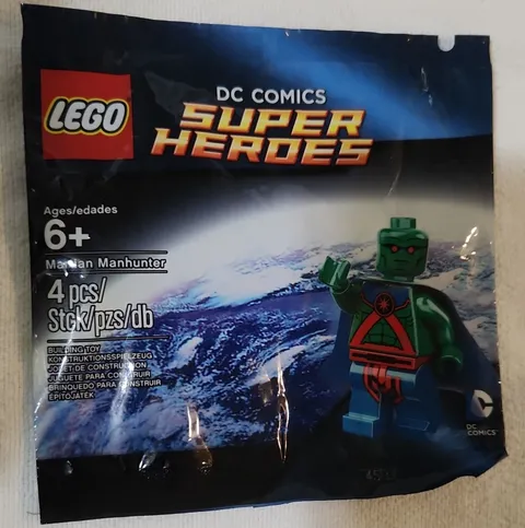 *Retired* LEGO DC Super Heroes Martian Manhunter Minifigure 5002126 4pcs