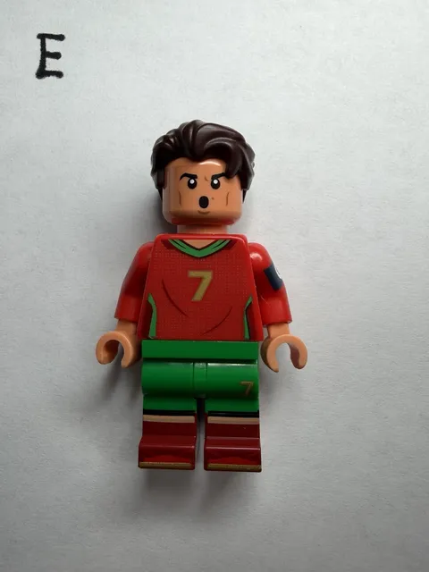 Lego New Cristiano Ronaldo Portugal  Minifigure Soccer Player Footballer