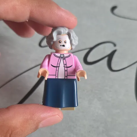Citizen Brick Mrs Doubtfire Custom LEGO Minifigure Brickworld 2026 Mystery Fig