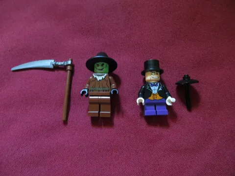 LEGO Batman Minifigures Lot . SCARECROW,PENGUIN . from sets 7786 &7781