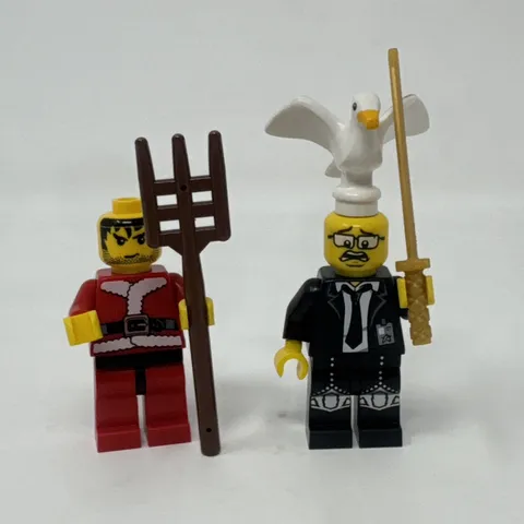 LEGO Minifigure Lot 2 Genuine Minifigs Assorted