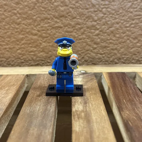 LEGO The Simpsons Series 1 Collectible Minifigures 71005 -Chief Wiggum 