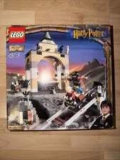 LEGO Harry Potter: Gringott's Bank (4714) 250pcs 2002 Brand New Retired Sealed