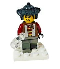 LEGO Adventurers Orient Express Ngan Pa (Yeti Hunter) Minifigure adv056 7417
