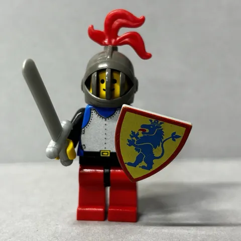 Lego Blue Knight Breastplate Plume Classic Castle Minifigure Cas185