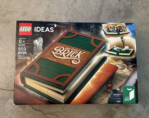 LEGO Ideas Pop-Up Book 21315 NEW Once Upon A Brick Fairy Tales