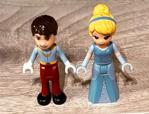 Lego Minifigure Friends Disney Princess ~ Cinderella & Prince Charming 41055
