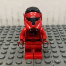 LEGO Major Vonreg Plastic Minifigure Red Torso & Legs with Red and Black Helmet