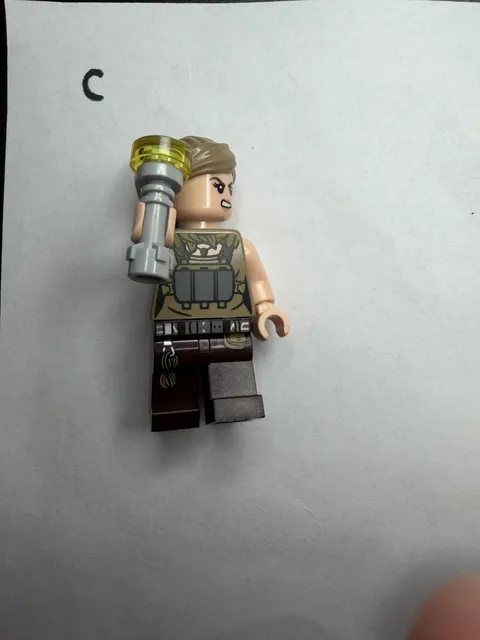 LEGO Zora Bennett Jurassic World Minifigure Minifig 76976