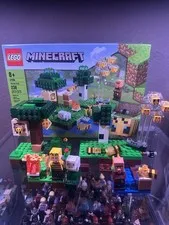LEGO Minecraft: The Bee Farm (21165) Near Complete With Box