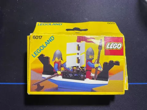 LEGO Castle 6017 King's Oarsmen 45 pcs-丨With Instruction丨With box！