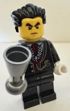 LEGO HOLIDAY HALLOWEEN VAMPIRE MINIFIGURE hol095 FROM 40260 w/GOBLET