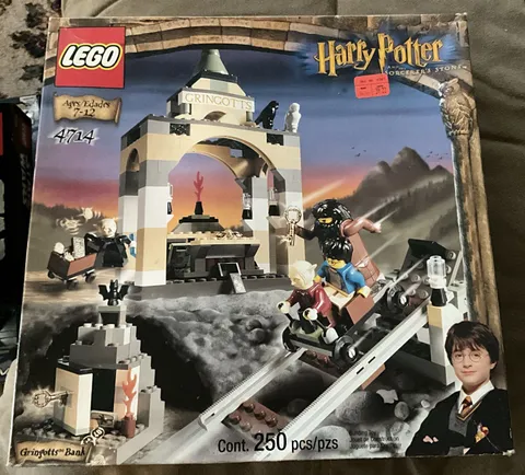 LEGO Harry Potter Gringott's Bank 4714 Sorcerer's Stone 250 pcs Box Vintage NIB