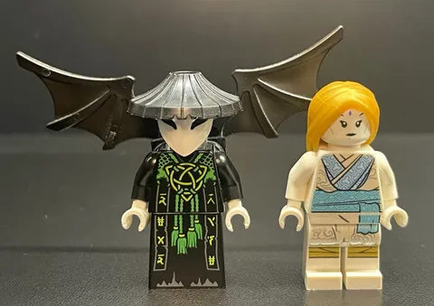 LEGO NINJAGO Skull Sorcerer + Princess Vania Minifigures