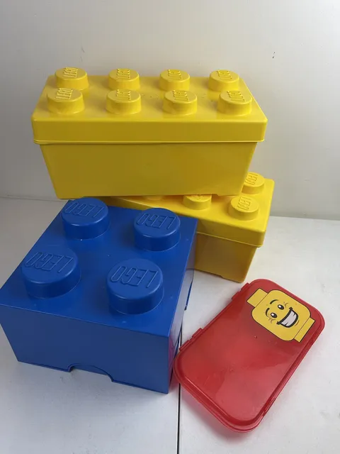 Lot of 4 LEGO Stud Yellow And Blue Storage Containers And Red Lego Head Case