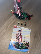LEGO System Pirates Cross Bone Clipper with instructions Retired