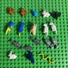 Lego Animal Minifigures Lot Of 18 Parrots, Squirrel, Bunny, Fish, Owl, Scorpion