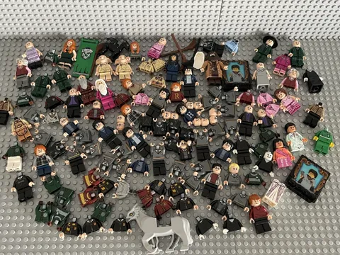 LEGO. Harry Potter. Approx ~10 oz  Lot of Minifigures and Parts. Used