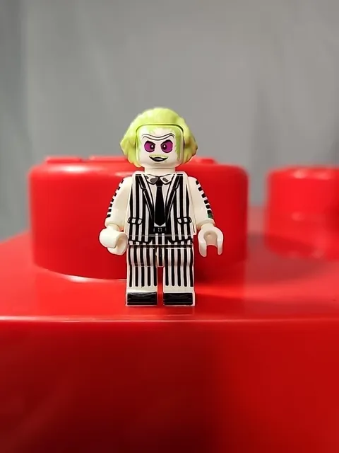 Lego Dimension Beetlejuice Minifigure (dim050) Near Mint Condition