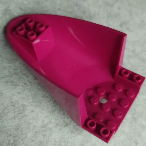LEGO Part 87616 Aircraft Fuselage Aft Section Curved Bottom 6 x 10 Magenta x1