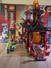 LEGO NINJAGO: Empire Temple of Madness (71712)