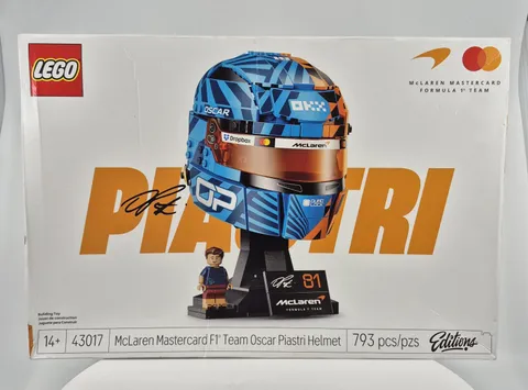 LEGO 43017 McLaren Mastercard F1 Oscar Piastri Helmet 793pc 14+ Stand