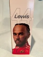 LEGO Scuderia Ferarri HP- Lewis Hamilton Helmet 884 pcs