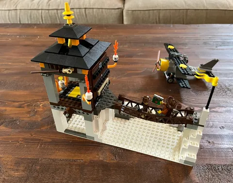 LEGO Adventurers Orient Expedition 7417 Temple of Mount Everest w/ manual