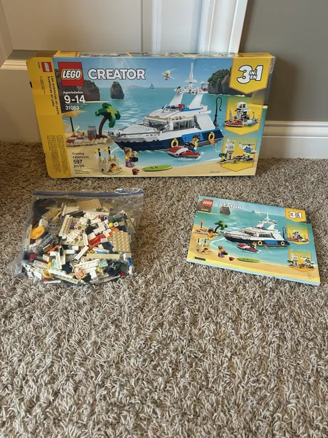 LEGO CREATOR: Cruising Adventures (31083)