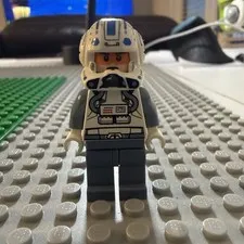 Lego Star Wars  Captain Jag Minifigure  Clone Trooper Pilot 8088