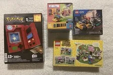 LEGO Animal Crossing Vidiyo City & MEGA Pokemon Pokedex Building Toy Box Set Lot