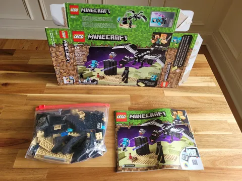LEGO Minecraft #21151 The End Battle 100% complete 222 piece