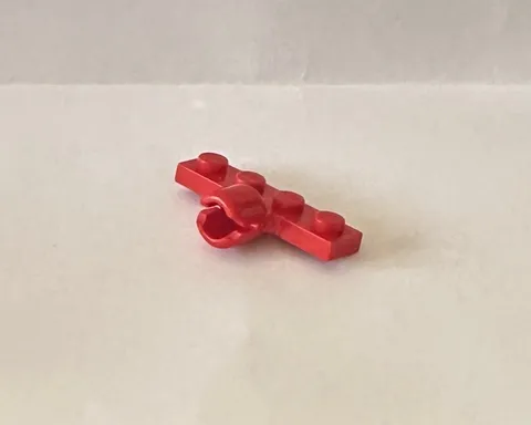 Original LEGO Piece - 3183c - 1x4 Plate with Ball Plug Hitch - Red